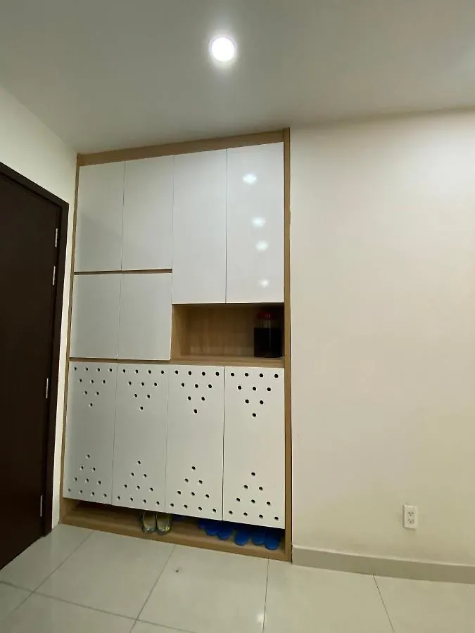 Can Ho 2 Phong Ngu Gan San Bay Tsn Ho Chi Minh City